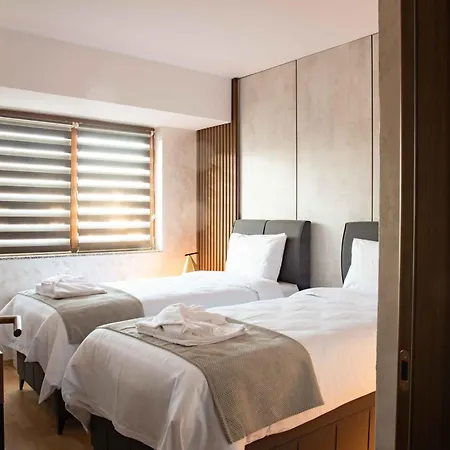 Kremona Lux * سكوبجي